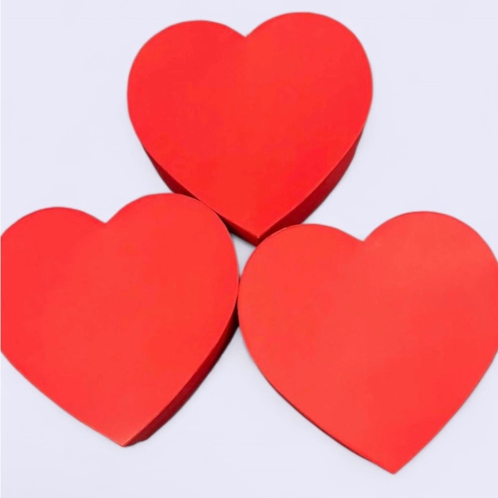Spritz Red Heart Gift Box